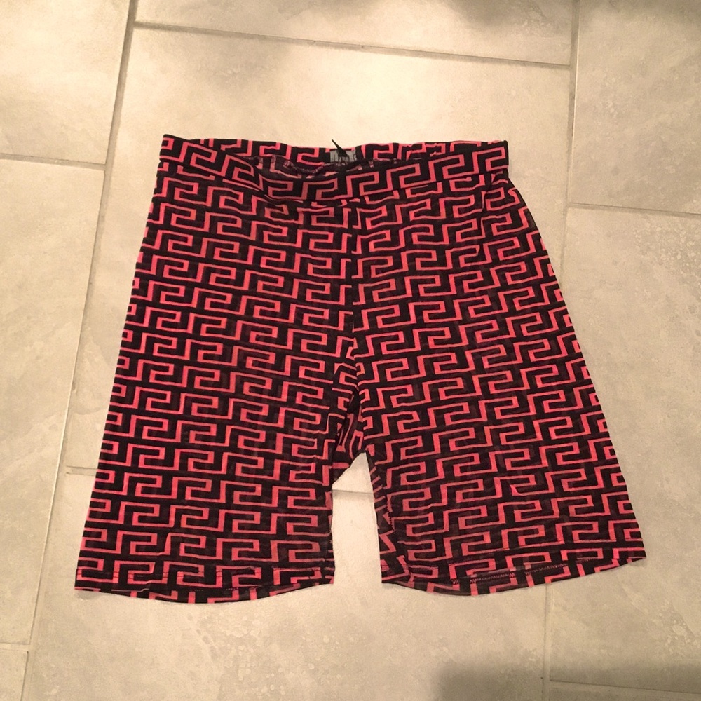 Timing Sheer Shorts